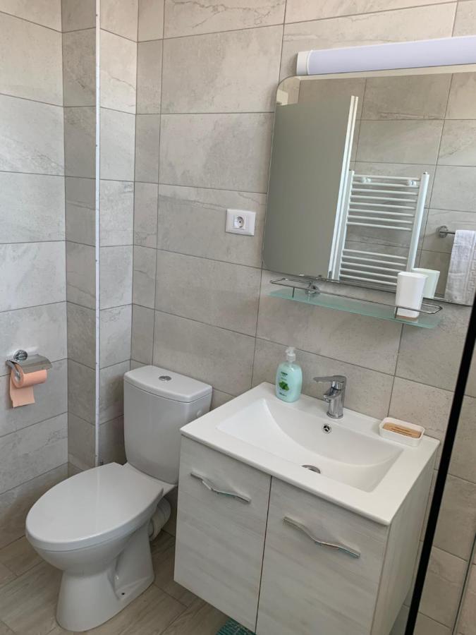 49Er Apartament 那沃达利 外观 照片